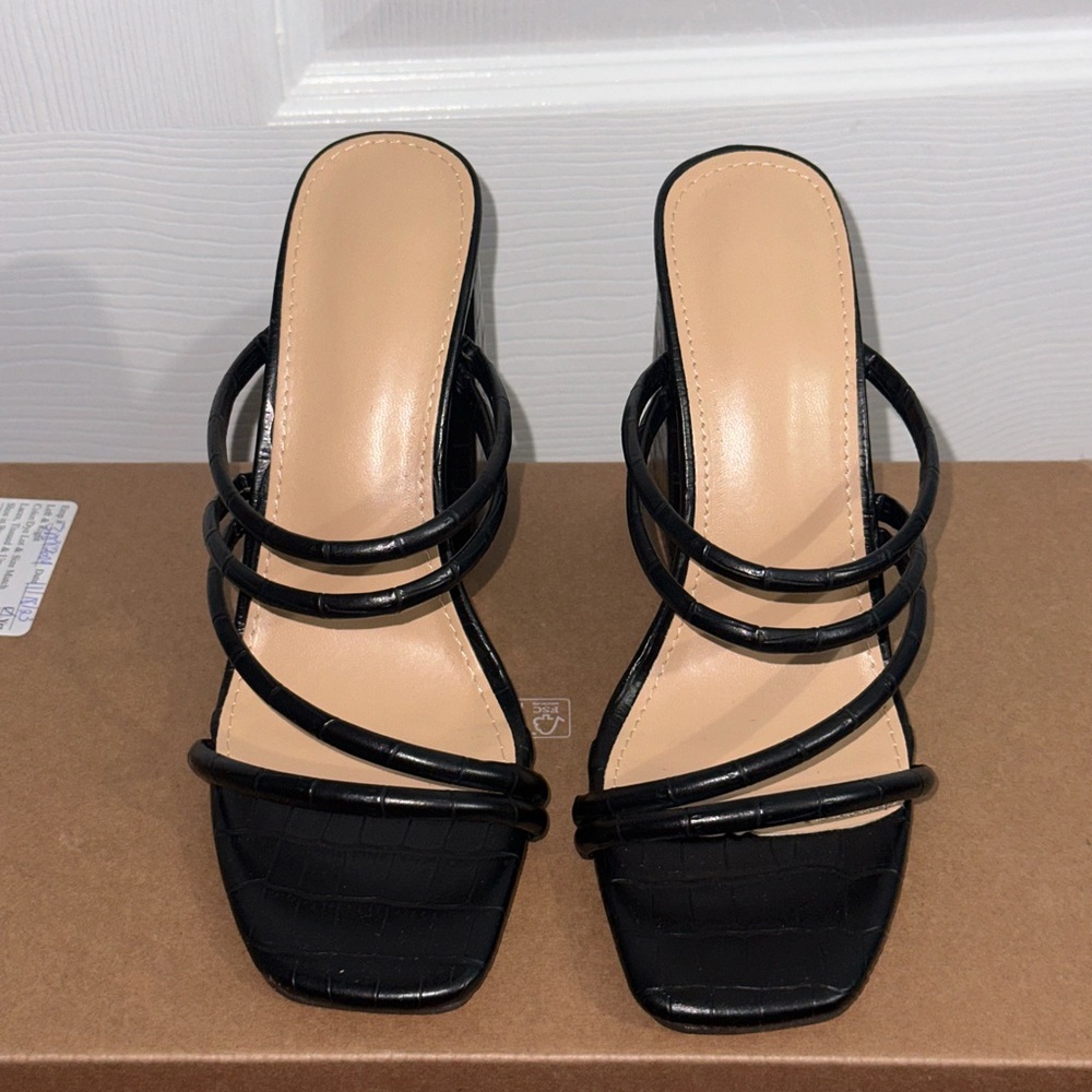 Black chunky heels